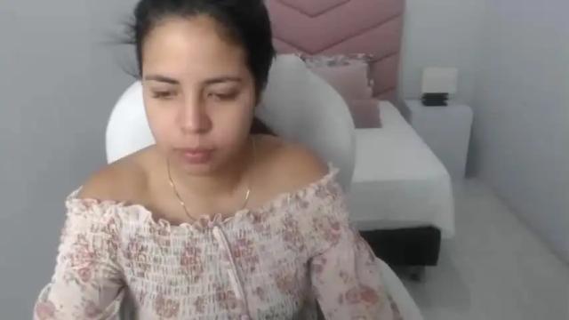 Image 7 of salome_brownz Stream on Chaturbate on 14 months ago