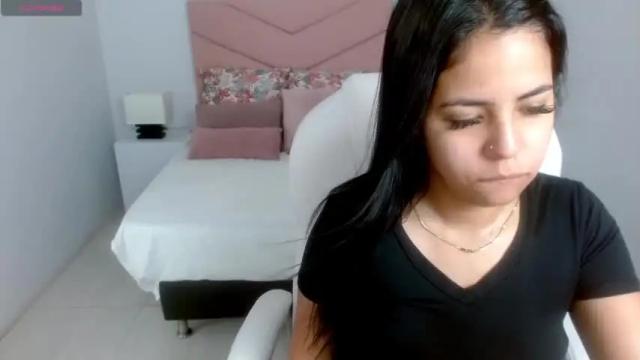 Image 3 of salome_brownz Stream on Chaturbate on 14 months ago