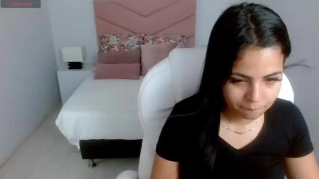 Image 8 of salome_brownz Stream on Chaturbate on 14 months ago