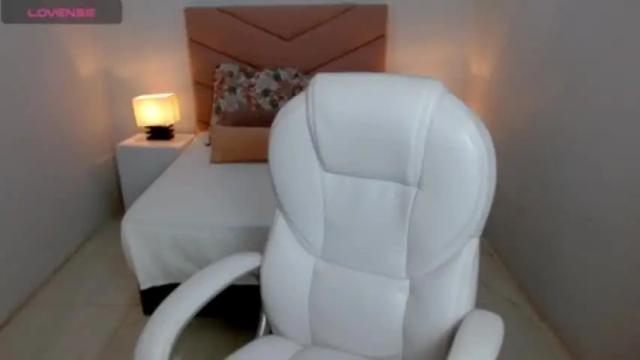 Image 6 of salome_brownz Stream on Chaturbate on 14 months ago