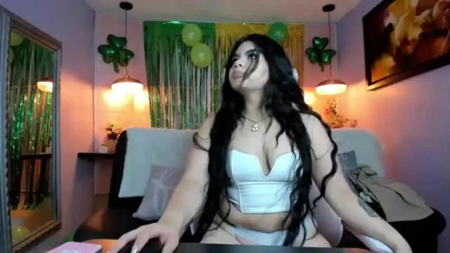 Image 8 of salome_castrillon Stream on Chaturbate on 13 months ago