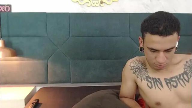 Image 8 of salome_daniel Stream on Chaturbate on 1 month ago