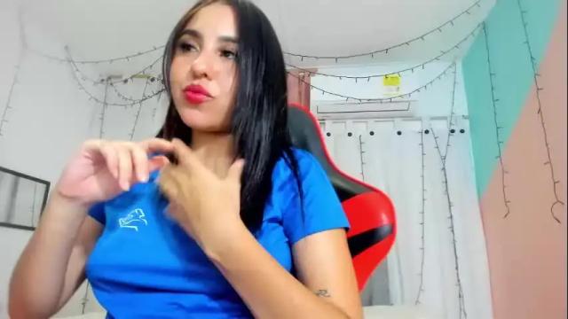 Image 8 of salome_domi Stream on Chaturbate on 1 month ago