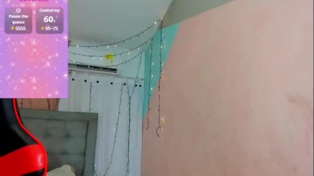Image 4 of salome_domi Stream on Chaturbate on 1 month ago