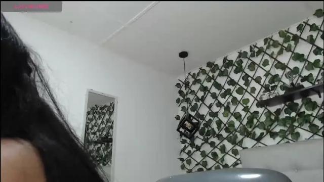 Image 2 of salome_domi Stream on Chaturbate on 25 days ago