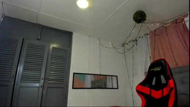 Image 7 of salome_domi Stream on Chaturbate on 1 day ago
