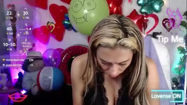 Image 4 of salome_drasin Stream on Chaturbate on 1 month ago