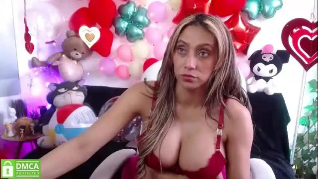 Image 2 of salome_drasin Stream on Chaturbate on 7 days ago