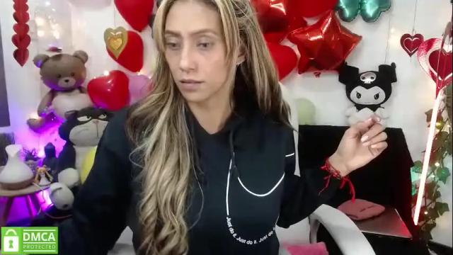 Image 2 of salome_drasin Stream on Chaturbate on 5 days ago