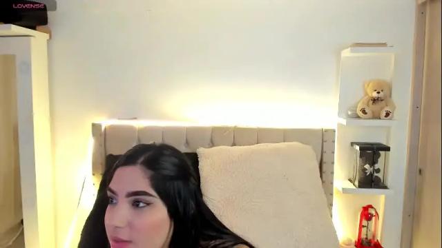 Image 6 of salome_heistt Stream on Chaturbate on 18 days ago