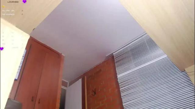 Image 10 of salome_sw Stream on Chaturbate on 1 month ago