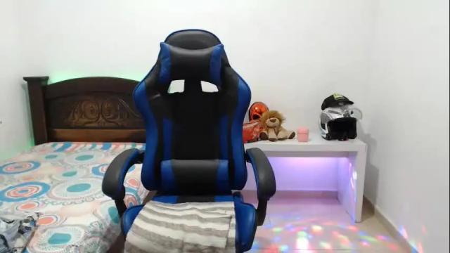 Image 2 of salome_sweet4_ Stream on Chaturbate on 1 month ago