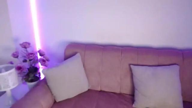 Image 8 of salome_tender Stream on Chaturbate on 17 months ago