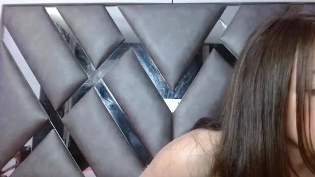 Image 11 of salome_villareal Stream on Chaturbate on 20 months ago