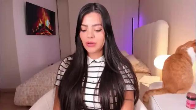 Image 6 of salomee_11 Stream on Chaturbate on 3 months ago