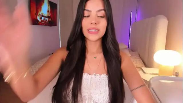 Image 7 of salomee_11 Stream on Chaturbate on 3 months ago