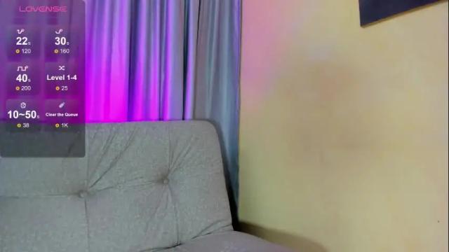 Image 11 of salomee_foxx_ Stream on Chaturbate on 19 days ago