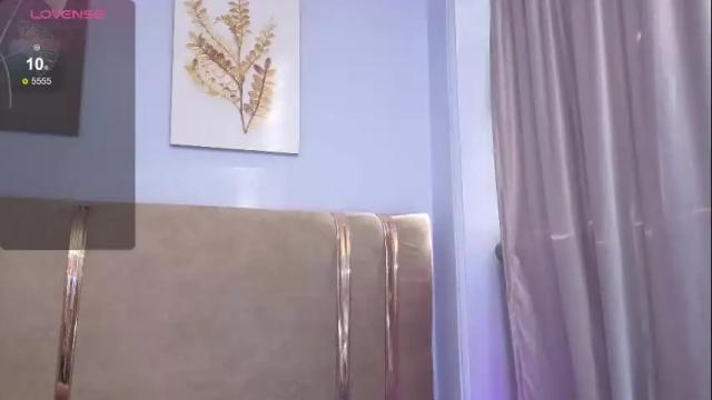 Image 2 of salomee_foxx_ Stream on Chaturbate on 11 days ago