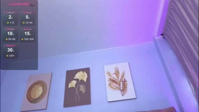 Image 12 of salomee_foxx_ Stream on Chaturbate on 5 days ago