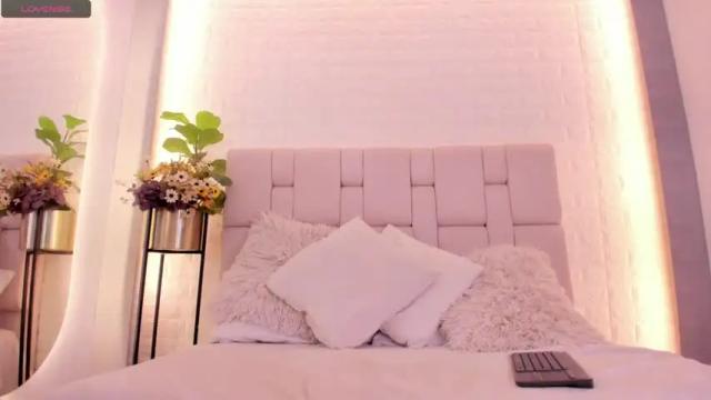 Image 3 of salomequintanilla Stream on Chaturbate on 18 months ago