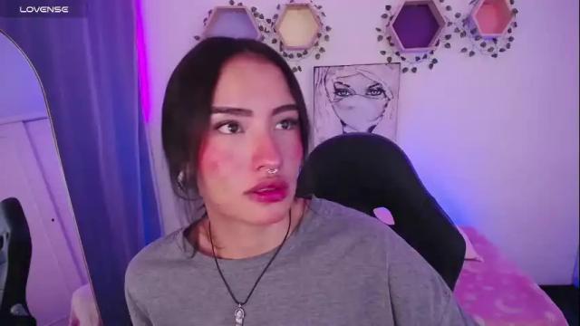 Image 8 of salomesaenz_ Stream on Chaturbate on 23 days ago