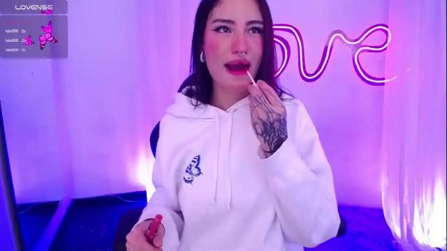 Image 2 of salomesaenz_ Stream on Chaturbate on 17 days ago