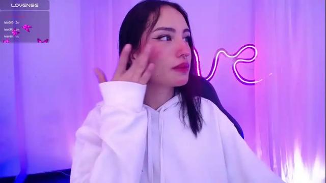 Image 3 of salomesaenz_ Stream on Chaturbate on 17 days ago