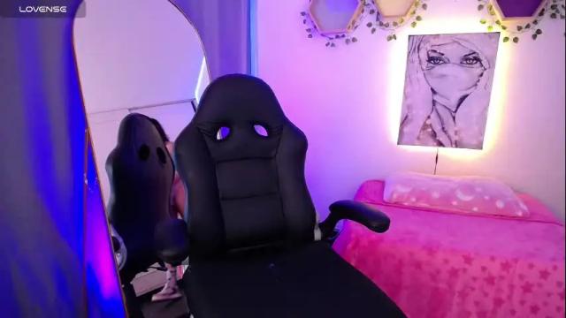 Image 7 of salomesaenz_ Stream on Chaturbate on 9 days ago