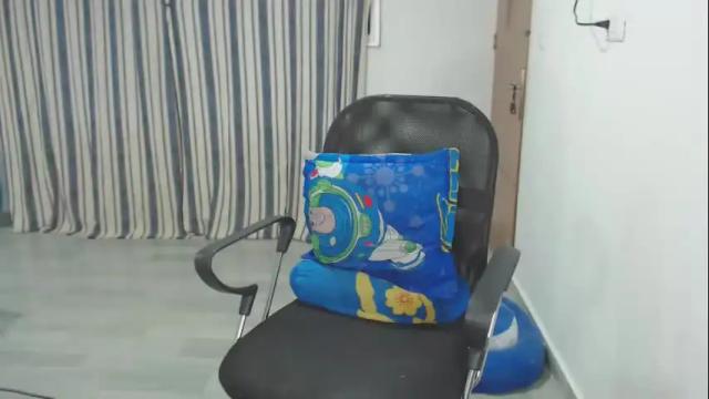 Image 3 of salomesaints Stream on Chaturbate on 4 months ago