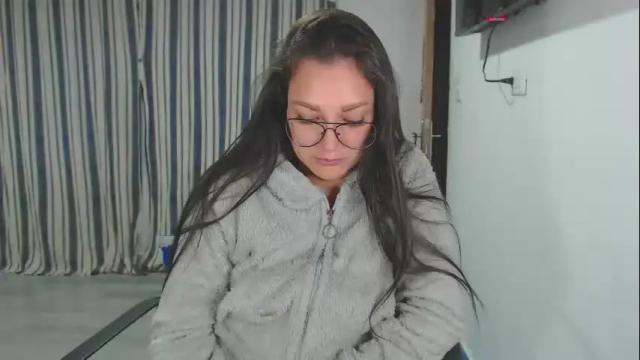 Image 10 of salomesaints Stream on Chaturbate on 4 months ago