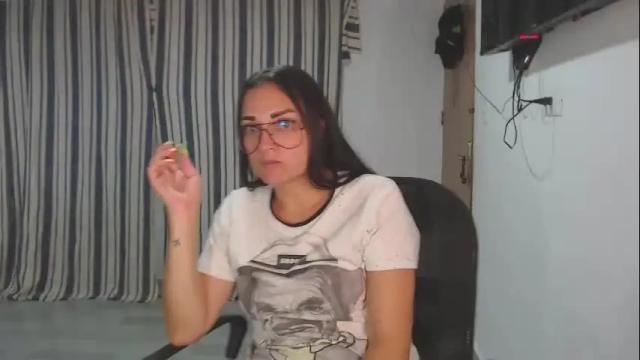 Image 7 of salomesaints Stream on Chaturbate on 1 month ago