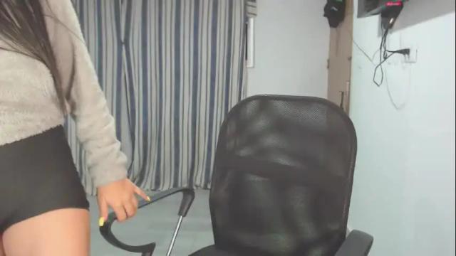 Image 2 of salomesaints Stream on Chaturbate on 29 days ago