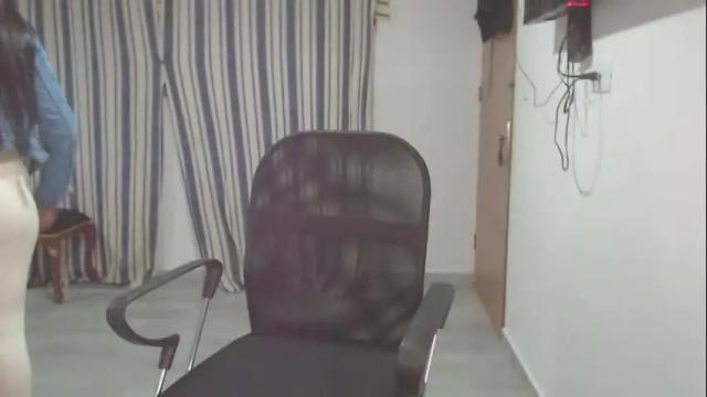 Image 2 of salomesaints Stream on Chaturbate on 2 months ago