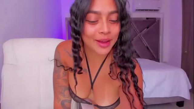 Image 4 of salommecruz01 Stream on Chaturbate on 2 months ago