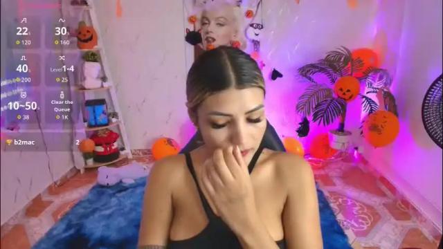 Image 4 of saloomee__ Stream on Chaturbate on 10 days ago