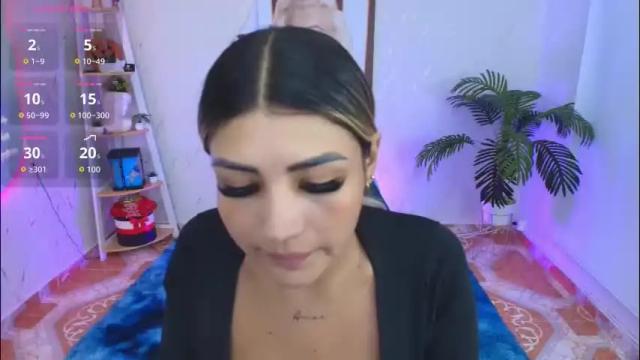 Image 8 of saloomee__ Stream on Chaturbate on 23 days ago