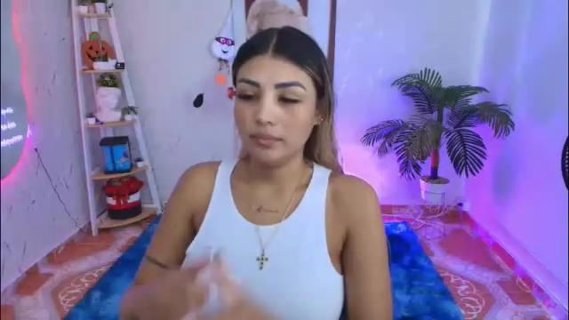 Image 8 of saloomee__ Stream on Chaturbate on 9 days ago