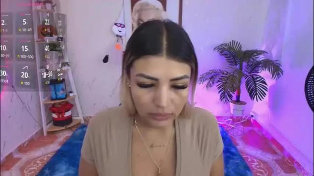 Image 2 of saloomee__ Stream on Chaturbate on 4 days ago