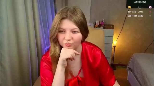 Image 3 of salut_love Stream on Chaturbate on 2 months ago