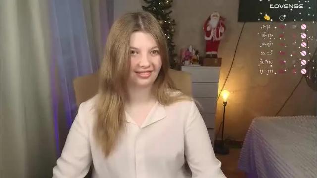 Image 7 of salut_love Stream on Chaturbate on 1 month ago