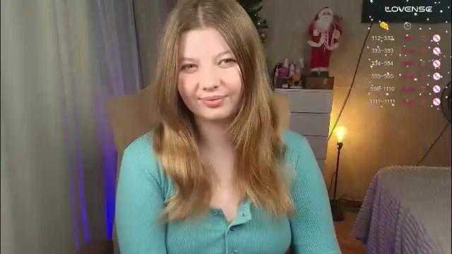 Image 3 of salut_love Stream on Chaturbate on 9 days ago