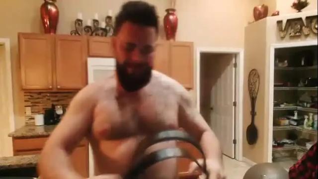 Image 11 of sam_papithebarber Stream on Chaturbate on 6 months ago