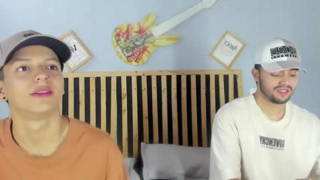 Image 2 of sam_teylor Stream on Chaturbate on 22 months ago