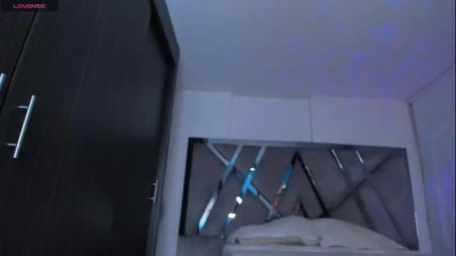 Image 8 of samaay_ Stream on Chaturbate on 1 month ago