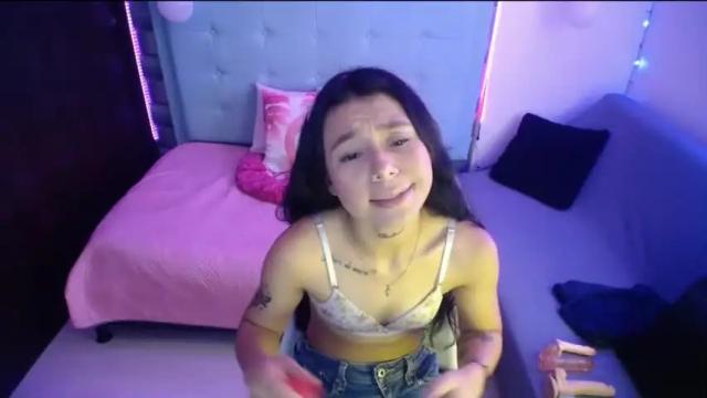 Image 3 of samahira Stream on Chaturbate on 14 months ago