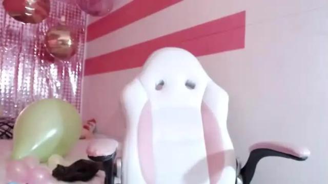 Image 2 of samanta_323 Stream on Chaturbate on 21 months ago