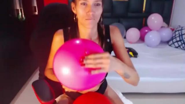 Thumbnail 1, samanta_323's Stream at Chaturbate, 21 months ago