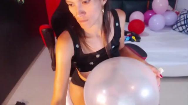 Image 10 of samanta_323 Stream on Chaturbate on 21 months ago