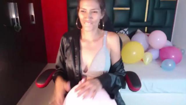 Image 2 of samanta_323 Stream on Chaturbate on 20 months ago