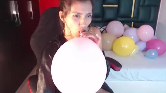 Thumbnail 3, samanta_323's Stream at Chaturbate, 20 months ago